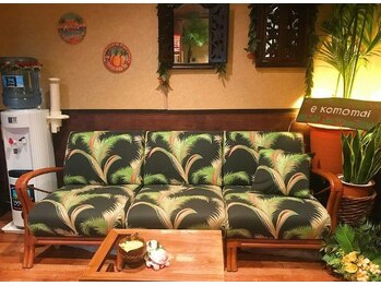 ココラッシュラモーナ 梅田本店/癒しの空間で丁寧カウンセリング
