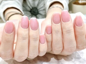 爪を削らないジェルマニキュア