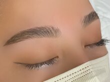 オジ(Oji)/ハリウッドブロウリフト