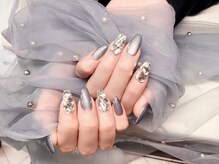 ラッキーネイル(Lucky Nail)/マグネットネイル+4本埋め尽くし