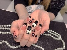 モアネイル 新宿/