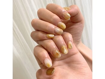 ロクサンサン(633)/ニュアンスネイル