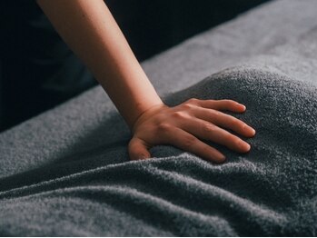 リブレナトゥス(LIBRENATUS)/やさしくあたたかい手で包み込む