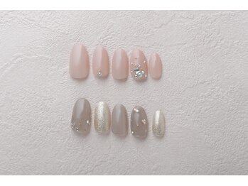 シンプル　上品ネイル