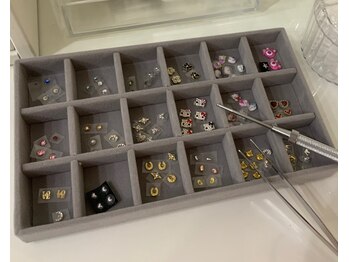 アニュームーン 上本町店(a New Moon)/耳ツボジュエリー　パーツ