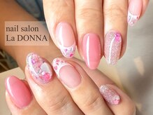 ラドンナ(La DONNA)の雰囲気(ニュアンスアートやフラワーアートなどアートサンプル200種以上)