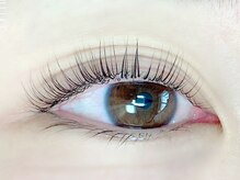 プリュネル(Prunelle)/ラッシュリフト《次世代パーマ》