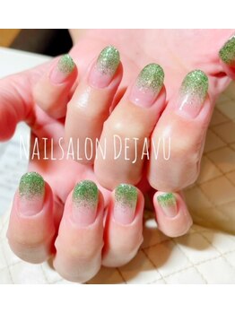 デジャヴ(Dejavu)/ラメグラデーションネイル