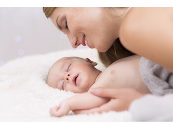 銀座スッキリ整体サロン/産後骨盤矯正/産後ケアは整体で