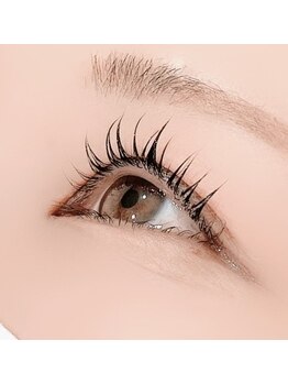 ボーンブライト(BORNBRIGHT)/