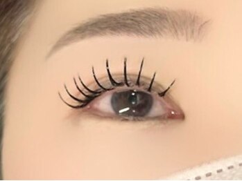 ドクターアリィ 岐南店(Dr.ALII)の写真/フラットマットラッシュ導入サロン◇【フラットマットラッシュ120本¥5500!】華やかな印象EYEに★