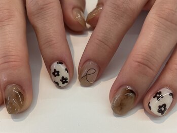 ブラウンニュアンス。