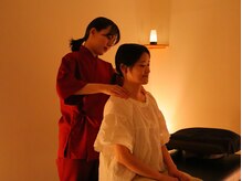 4. 仕上げ【マッサージ・オイル・もみほぐし・整体・ストレッチ・眼精疲労・小顔矯正・自律神経】