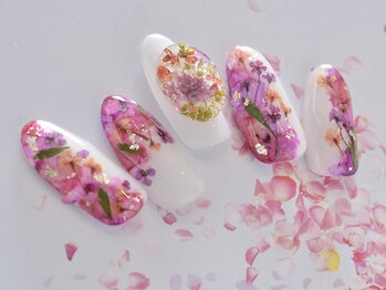 ネイルサロンラグジュアリー 梅田店(LUXURY)/ドライフラワー