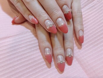 ネイル ハピネス(Happiness)/アート4本フレンチ7500円