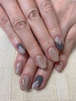 ネイル ミークス(NAIL meeks)/