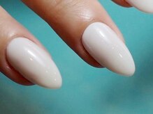 ミーナネイル(miinanail)/ホワイトワンカラーネイル