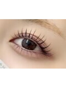 ネイル・アイメニューの同時施術が可能