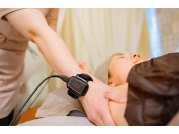 サロンデュ ひゃーく(Salon du ひゃーく)/ストレッチもしっかりします♪