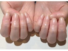 アティックネイルアトリエ(attic nail atelier)/自爪風育成クリアジェル（＋￥550