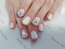 サニーヒルズ ウィズ マキア 藤沢(Sunny hills with MAQUIA)/ホワイトオーロラネイル