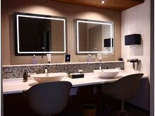 身だしなみを整え、日常へ戻る準備