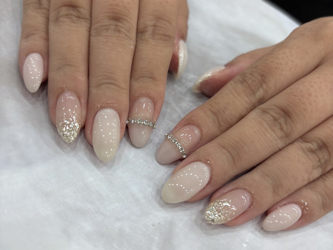 2026年冬トレンド】ホワイト ワンカラーのネイルデザイン集｜人気順