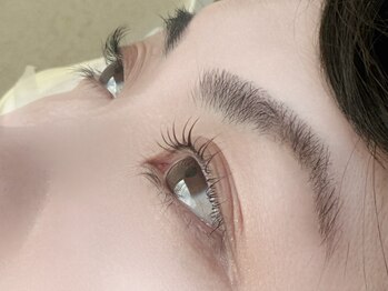 マイルーム(my room)の写真/【朝のメイクの時短にも◎】自然なカールで上品に目力UP♪逆さまつげに悩んでる方にもオススメです！