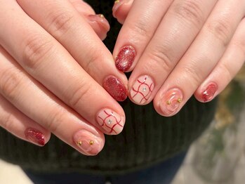 ネイルズ ララ(nails Lala)の写真/個性が光る繊細な手描きアートネイルもお任せ♪サンプルを多数ご用意しております☆持ち込みアートもOK！