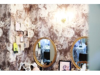 リリー(LILY)/施術後のメイク直しも