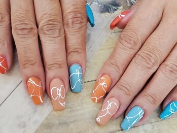 ネイルサロン ロゼオ(Nail salon Roseo)の写真/スカルプで指先を綺麗に見せる♪ラメグラスカルプアート付・ワンカラースカルプ¥9900/定額コース¥12490★