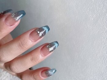 ミニュイ(nail minuit)/マグネットフレンチ