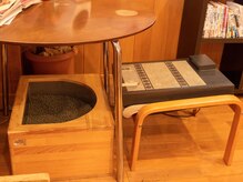 遠赤外線玉石足湯です