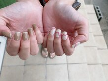 ランテテスマッジ(Rantete smudge)/ちぐはぐネイル