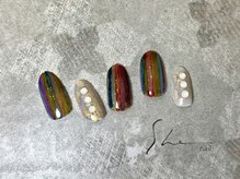 シー(SHE)/monthly design