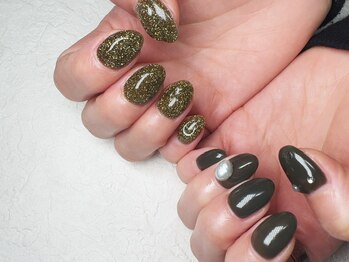 ナナネイル(7.Nail)/アシメントリーフラッシュネイル