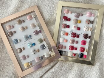 ラグジュアリー(Luxury)の写真/【フットネイル特集】
足元から季節を楽しむフットネイル
豊富なデザインとカラーをご用意しています。