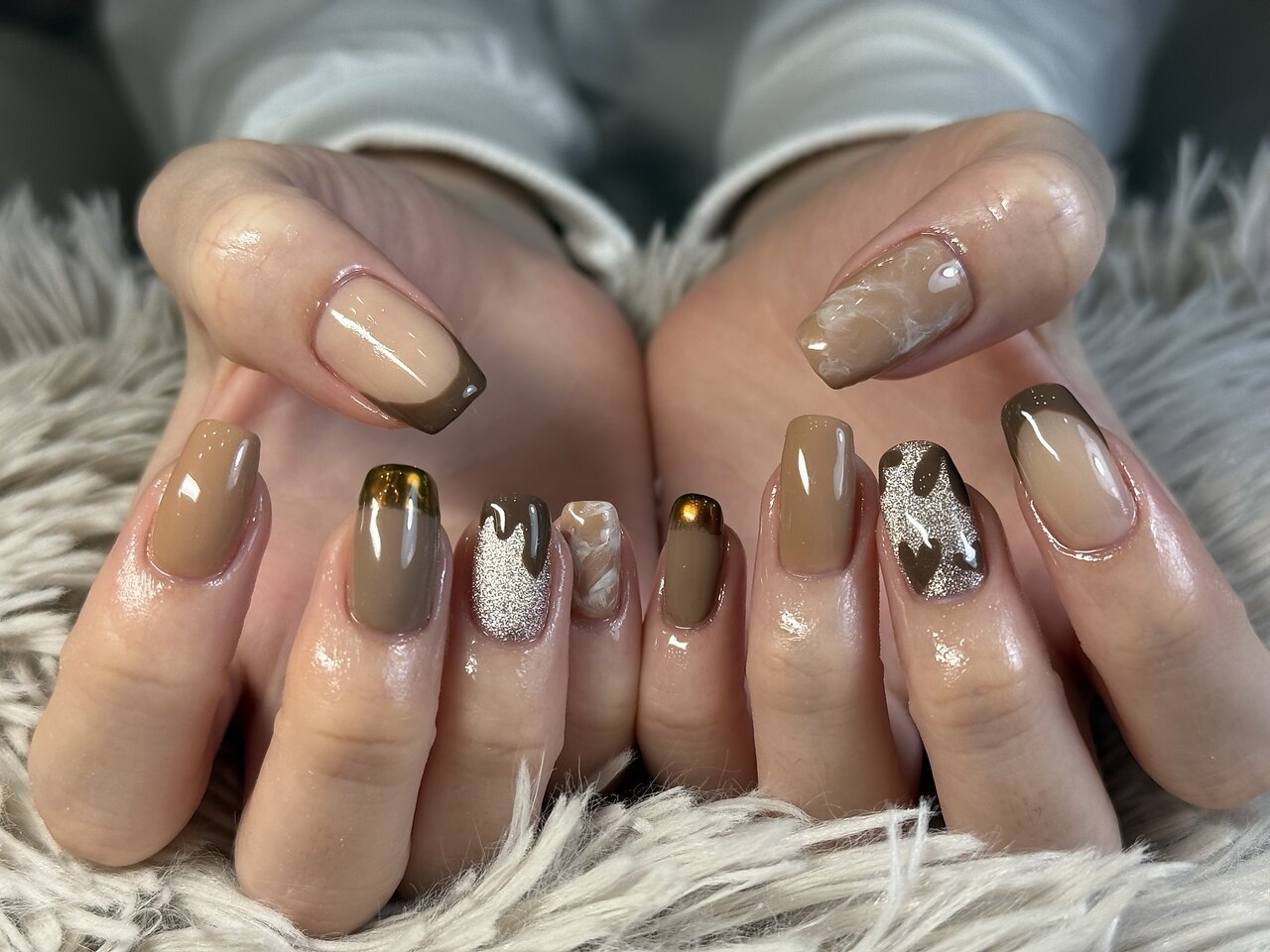 2026年冬トレンド】チョコレートのネイルデザイン集｜人気順｜2ページ