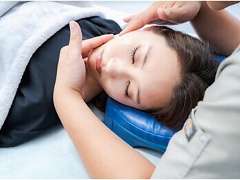 アイケアLaBo 北千住店【2月7日NEWOPEN(予定)】の写真/【慢性的な首/肩こりを解消】独自のアイケア整体+ヘッドスパ80分¥10000!老眼や視力低下にもオススメ♪