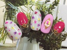 ジュアール(JuAR)/押し花ネイル