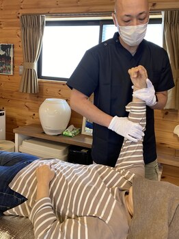 わたなべ整体院/施術風景18