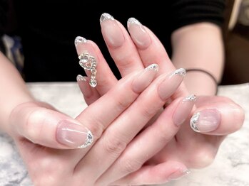 ガラスフレンチネイル