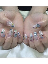 宝石ネイル