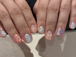 ちゅるんオーロラネイル