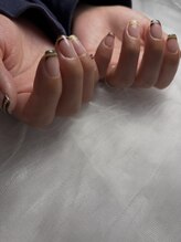 エミュ(e3mu)/フレンチネイル　春ネイル