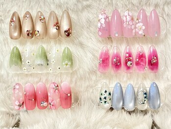 キラキラ華やか春ネイル♪