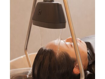 サナデア(Sanadea)の写真/頭浸浴で疲労解消したいなら専門店へ!極上のヘッドスパで肩こりケアしてリフレッシュを♪
