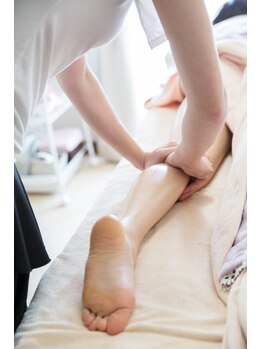 アロマアンドフェイシャルサロン &nbsp;エメシェリー(aimercherie)/脚のむくみは一気にさよなら！