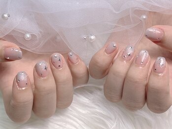 ラッキーネイル(lucky nail)/ガーリーネイル