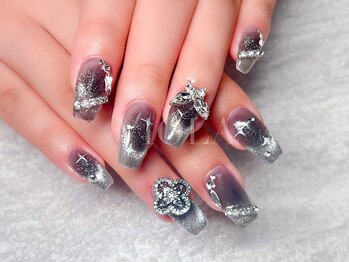 ヴィオラ(VIOLA)/ワンホンネイル/ブラックチーク